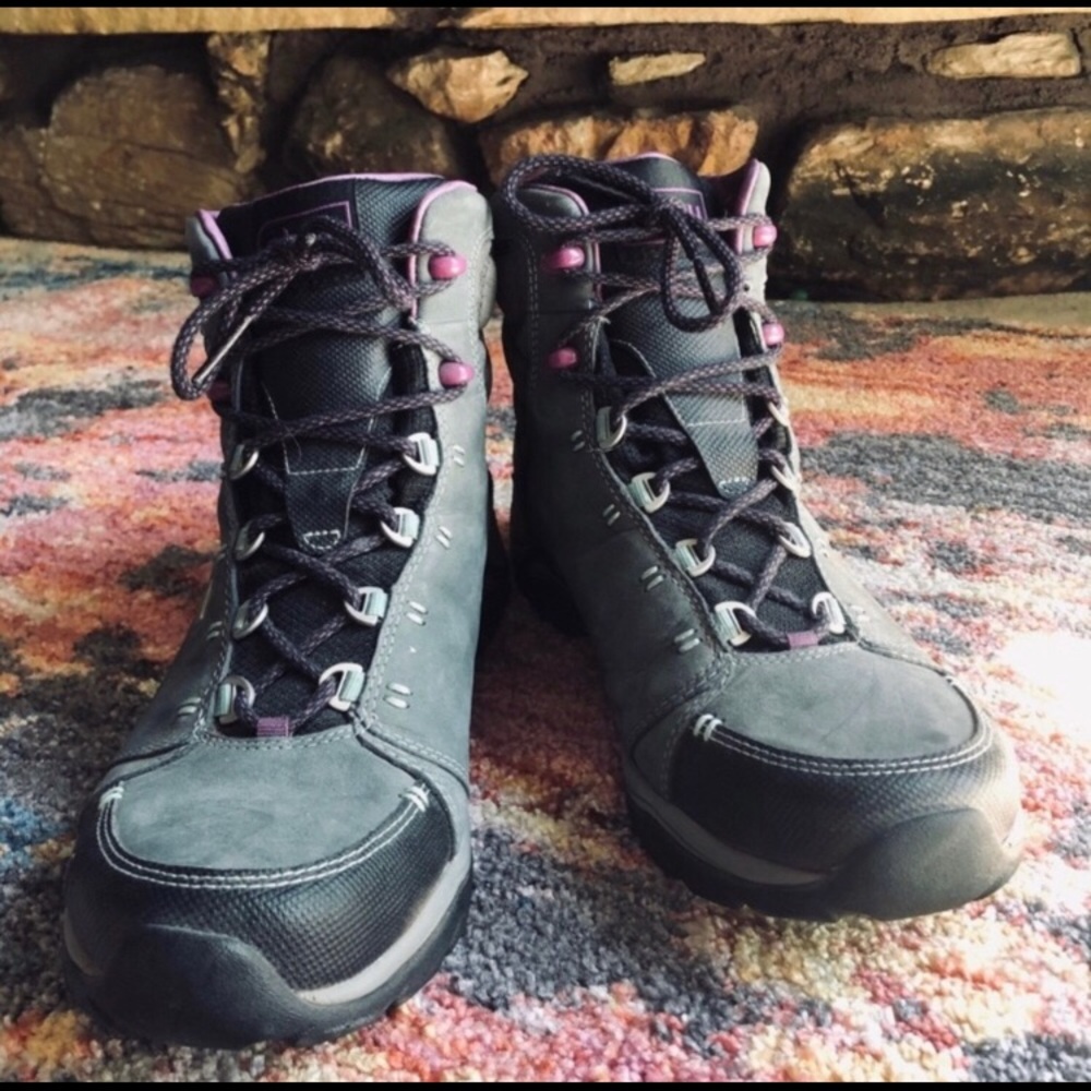 Ahnu boots